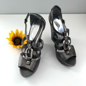 🌻CALVIN KLEIN WEDGES SIZE 8